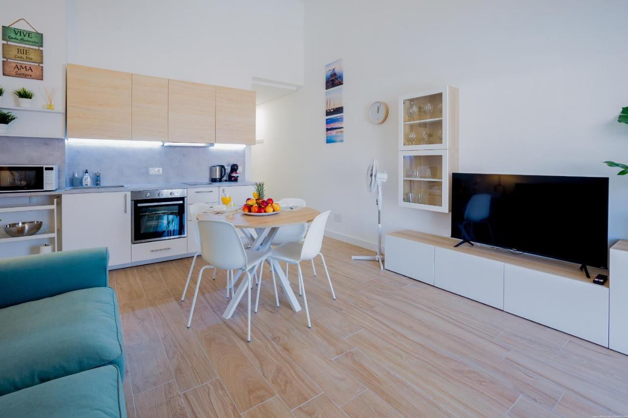 Bright & Stylish Apartment In Chipeque, Los Cristianos Arona  Eksteriør bilde